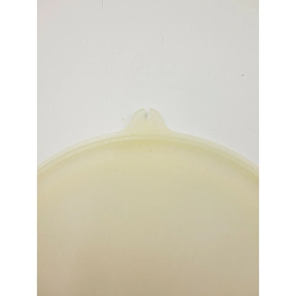 Jadeite Tupperware Lettuce Crisper Keeper 1424-2 with domed Lid 1425-2